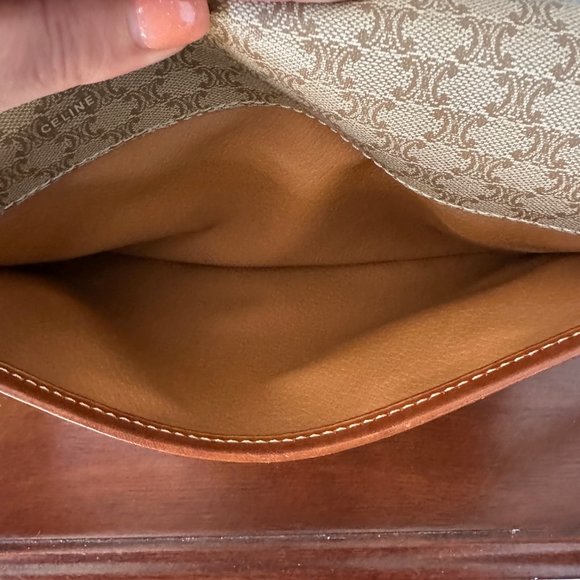 Celine Shoulder Bag/Crossbody Pochette - EUC - Picture 7 of 10